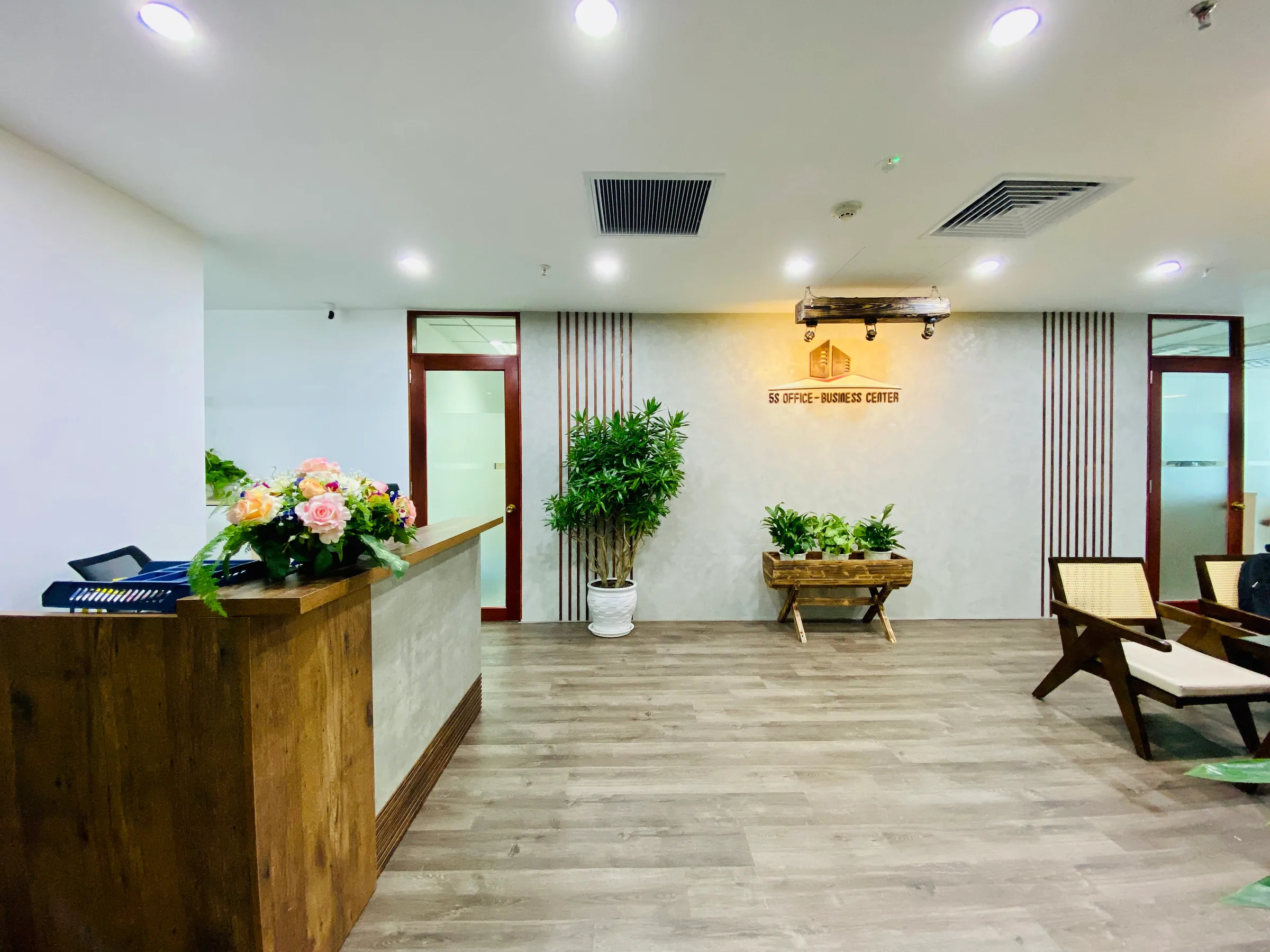 Thông tin nhận diện tòa nhà tại PVComBank Building, Đà Nẵng