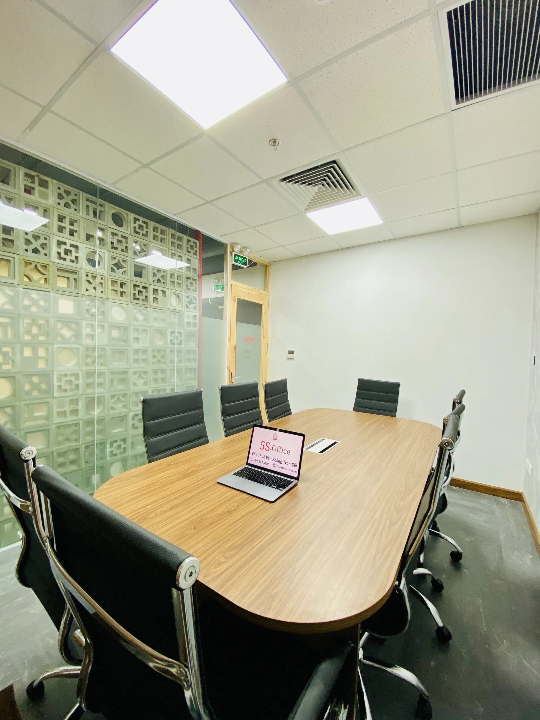 Không gian phục vụ nhu cầu doanh nghiệp tại Vinaconex Diamond Tower, Hà Nội